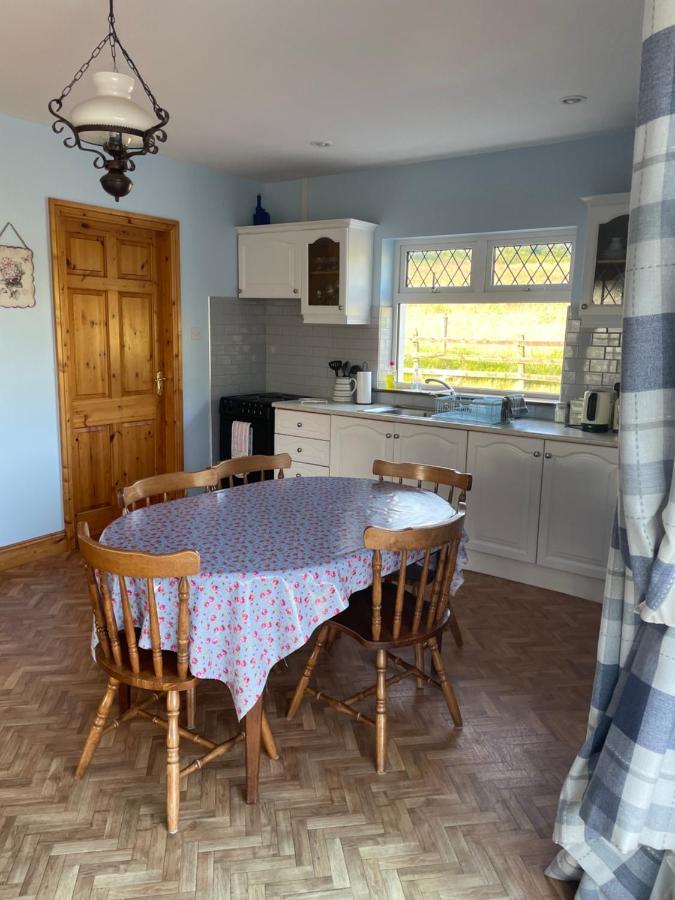 Rose Cottage Dunrine エクステリア 写真