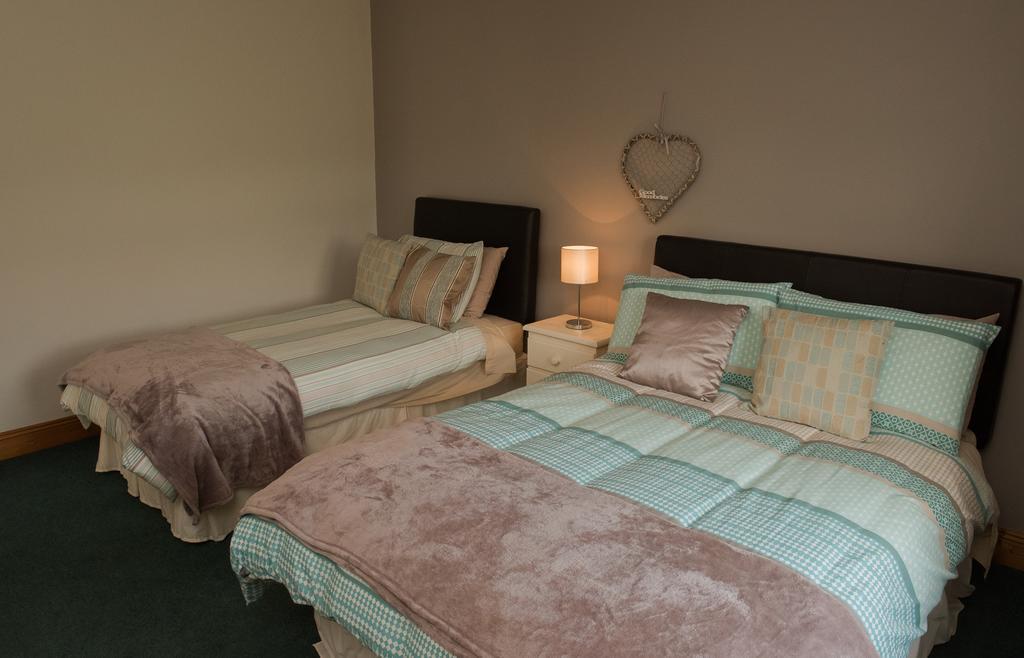 Rose Cottage Dunrine エクステリア 写真